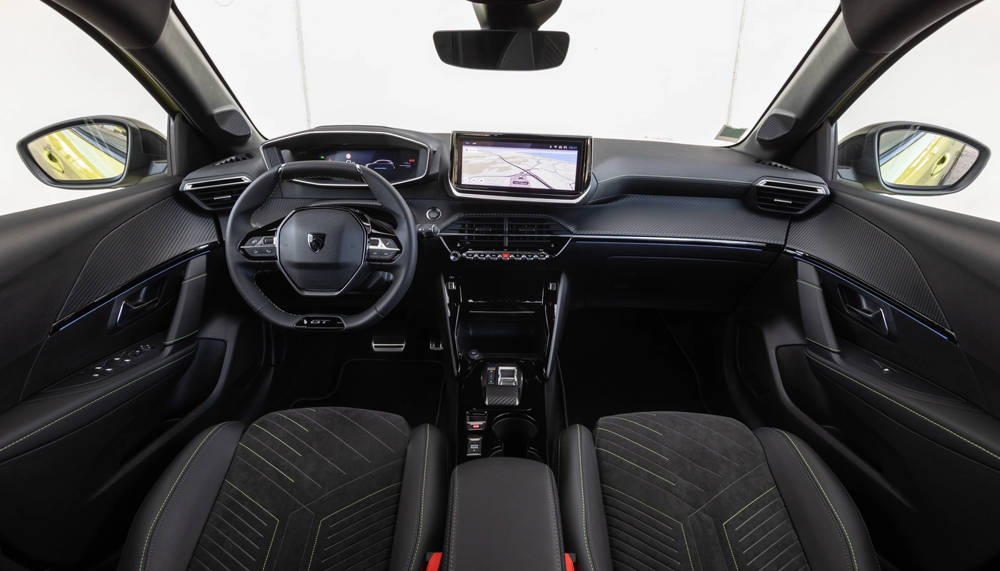 Peugeot E 208 - Interior Salpicadero Interior Pantalla Central Interior Volante