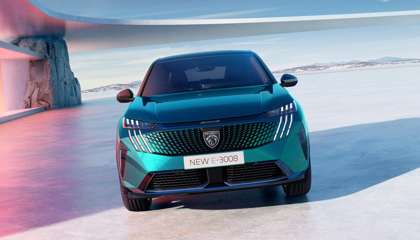 Peugeot E 3008 - Contexto Estudio Contexto Aparcado Exterior Frontal