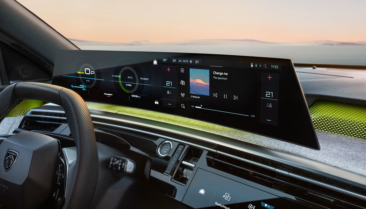 Peugeot E 5008 - Interior Salpicadero Interior Pantalla Central