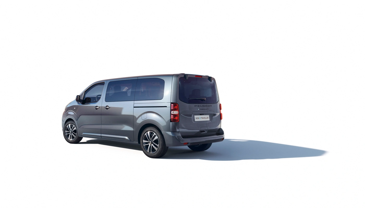 Peugeot Traveller Standard - Contexto Estudio Contexto Aparcado Exterior Trasera Derecha