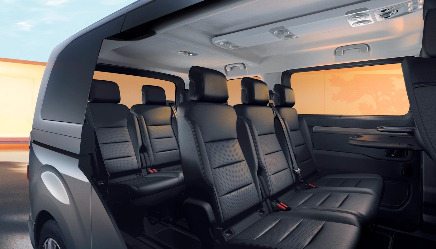 Peugeot Traveller Standard - Interior Asientos Traseros