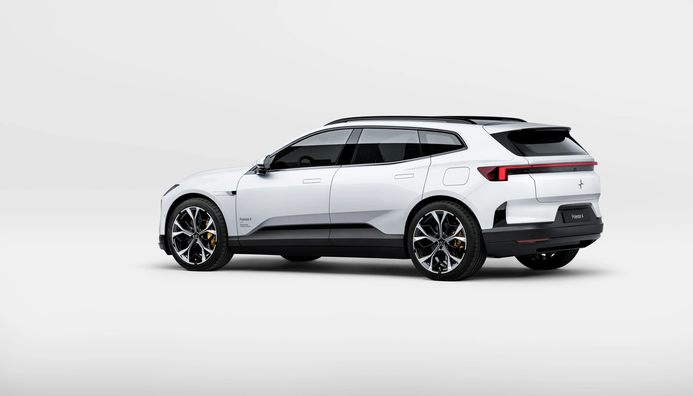 Polestar 4 Suv - Contexto Estudio Contexto Aparcado Exterior Trasera Derecha Exterior Lateral Izquierda