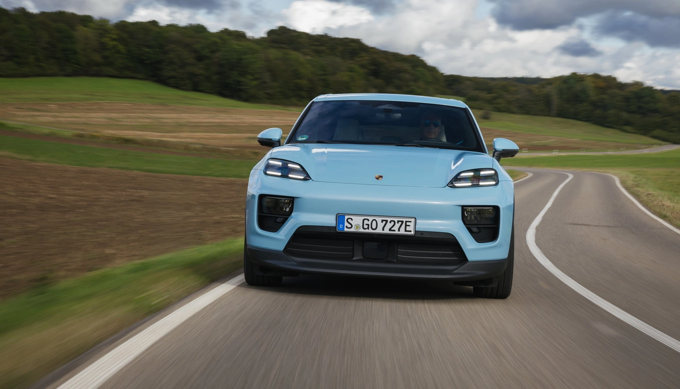 Porsche Macan - Contexto Entorno Real Contexto Conduciendo Exterior Frontal