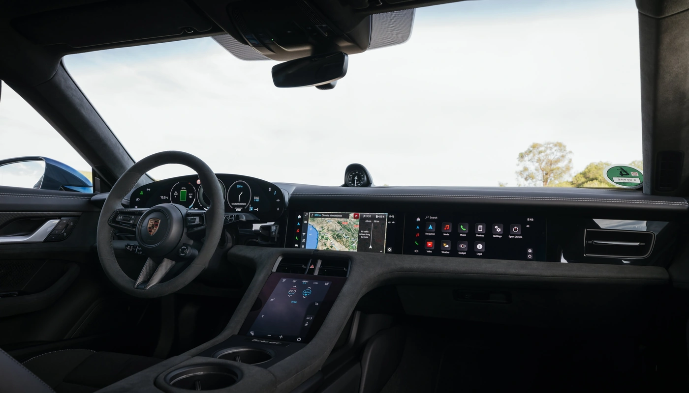Porsche Taycan - Interior Salpicadero Interior Pantalla Central Interior Volante