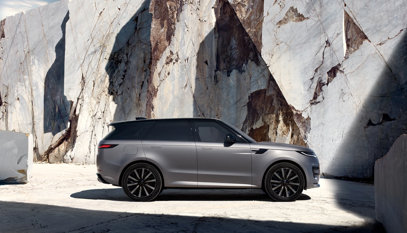 Range Rover Range Rover Sport - Contexto Estudio Contexto Aparcado Exterior Lateral Derecha