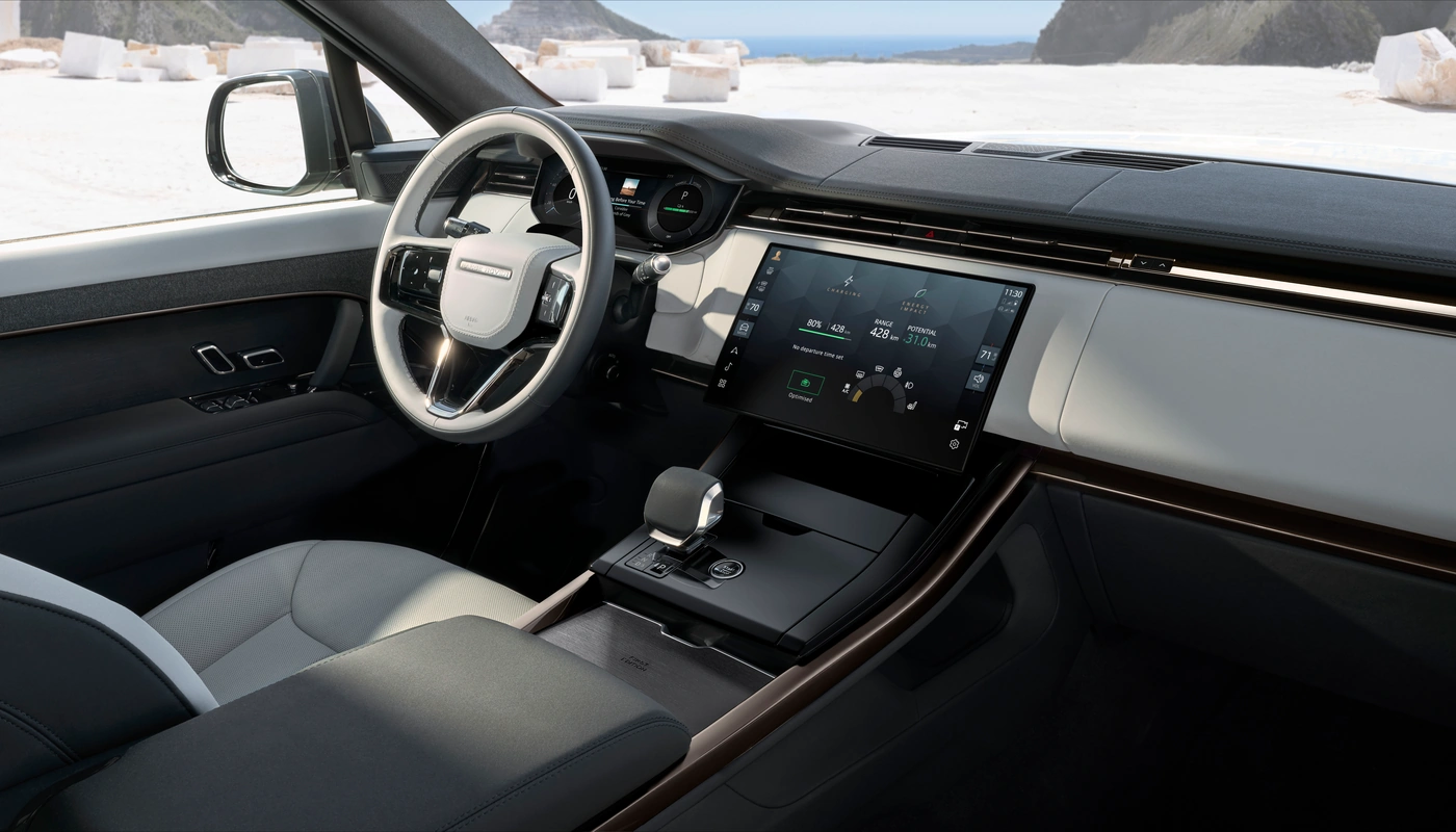 Range Rover Range Rover Sport - Interior Pantalla Central Interior Volante Interior Detalle