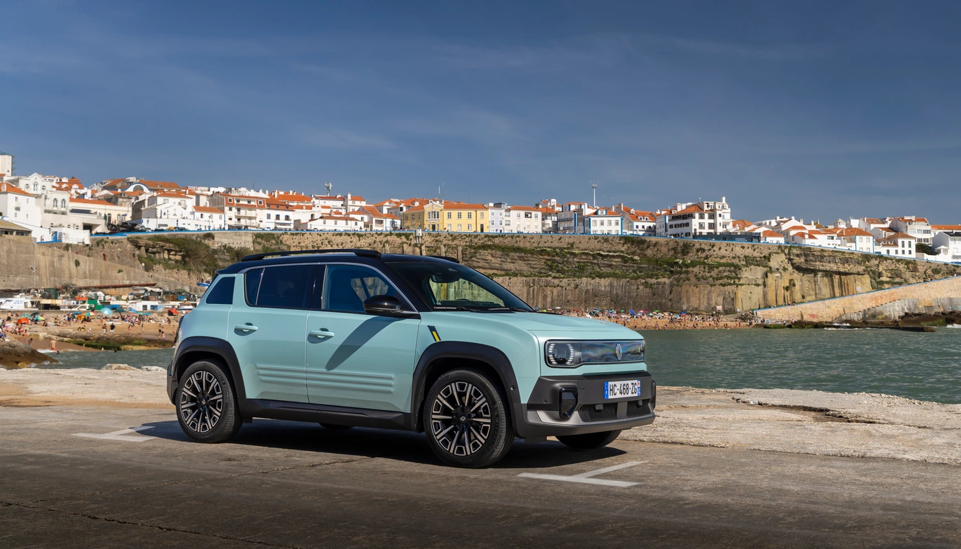 Renault 4 - Contexto Entorno Real Contexto Aparcado Exterior Lateral Derecha