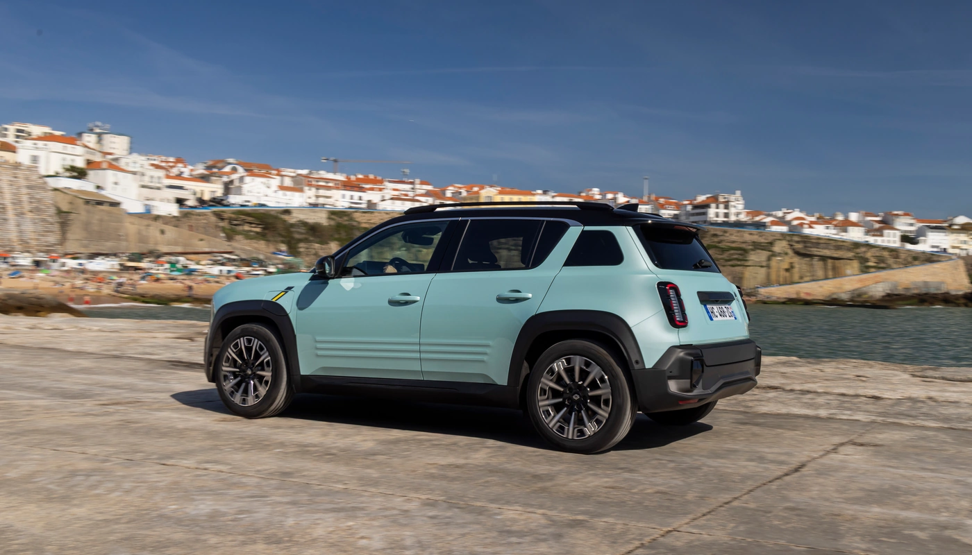 Renault 4 - Contexto Entorno Real Contexto Aparcado Exterior Lateral Izquierda