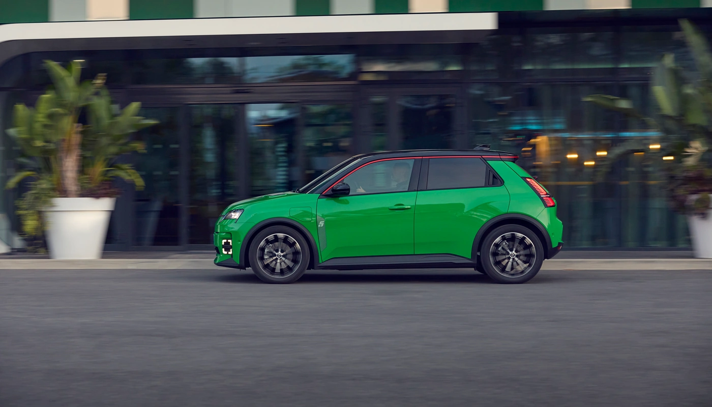 Renault 5 - Contexto Entorno Real Contexto Aparcado Exterior Lateral Izquierda