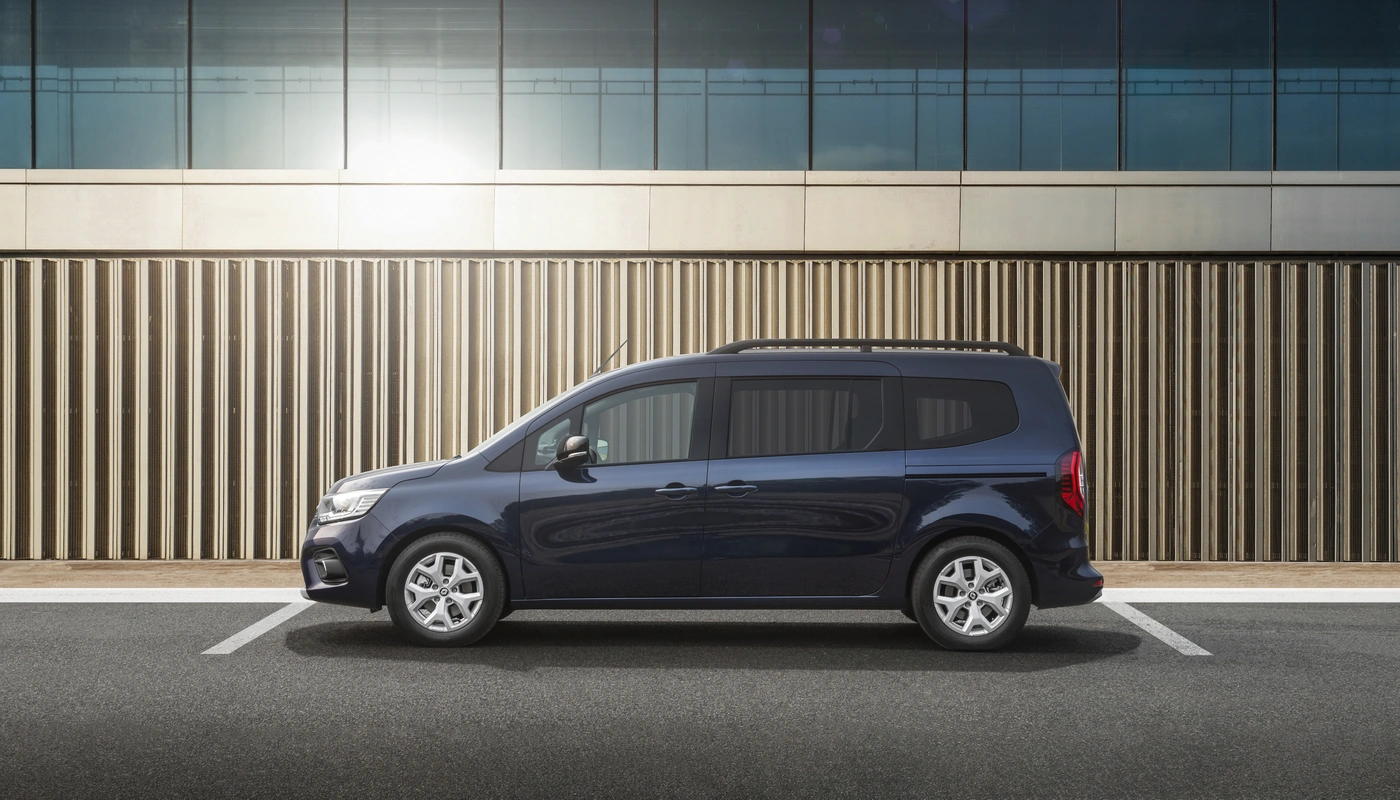 Renault Grand Kangoo - Contexto Estudio Contexto Aparcado Exterior Lateral Izquierda