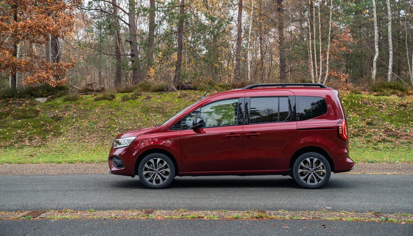 Renault Kangoo - Contexto Entorno Real Contexto Aparcado Exterior Lateral Izquierda
