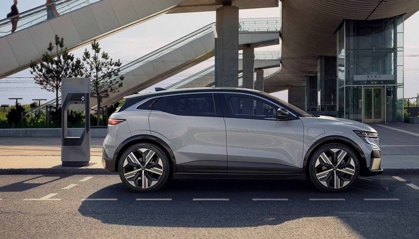 Renault Megane - Carga Estacion