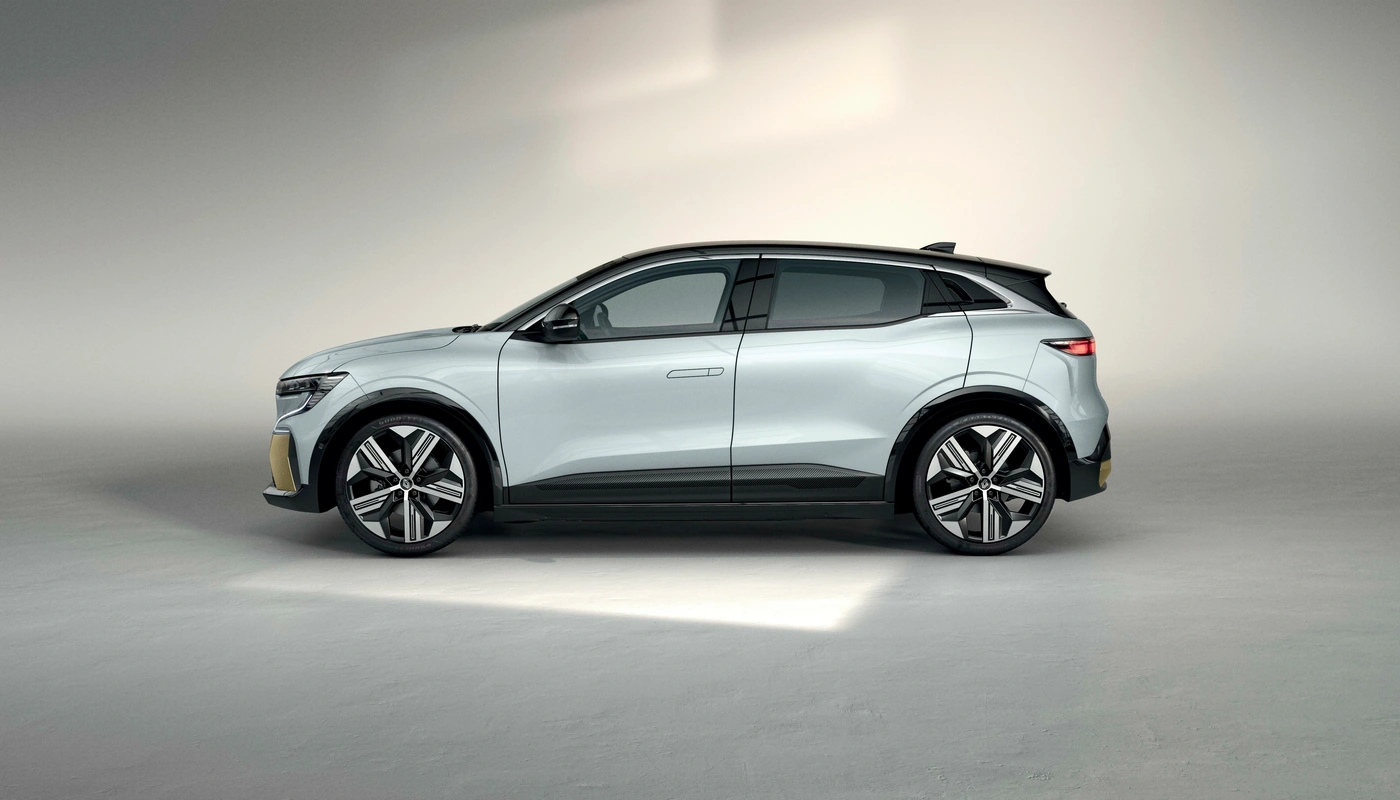 Renault Megane - Contexto Estudio Exterior Lateral Izquierda