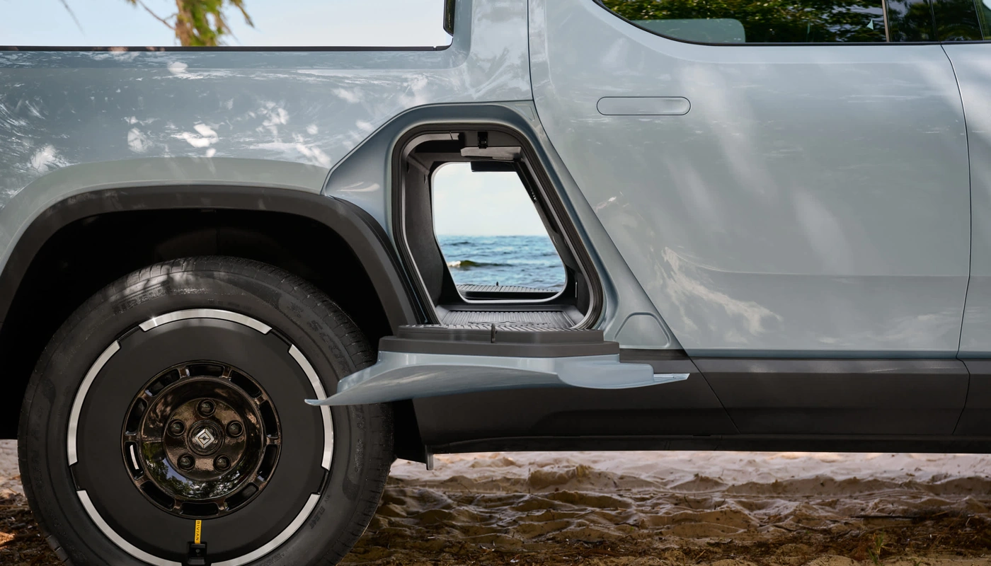 Rivian R1t - Almacenamiento Maletero Delantero