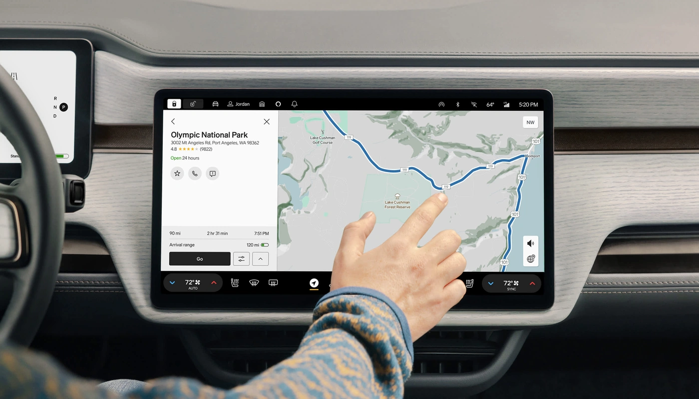 Rivian R1t - Interior Pantalla Central