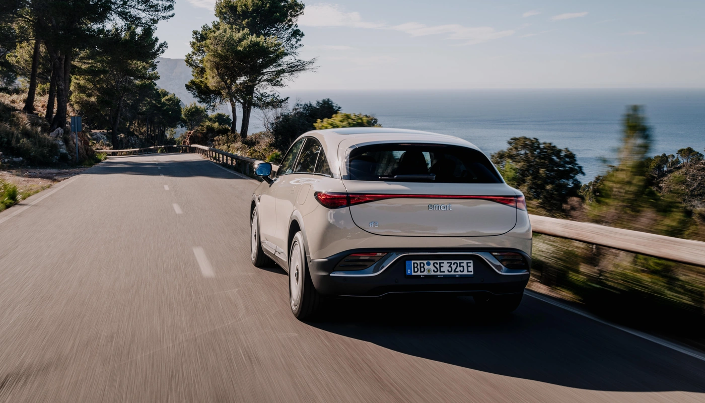 Smart 3 - Contexto Entorno Real Contexto Conduciendo Exterior Trasera