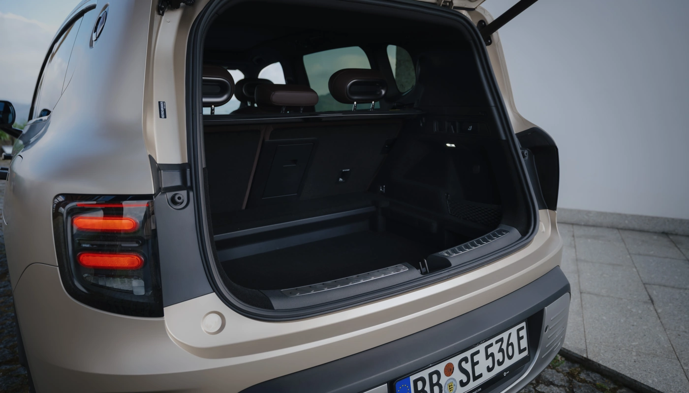 Smart 5 - Almacenamiento Maletero