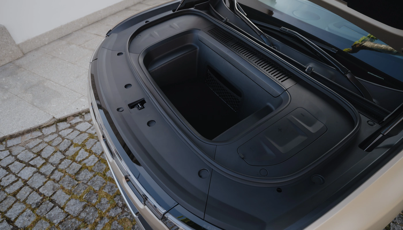 Smart 5 - Almacenamiento Maletero Delantero