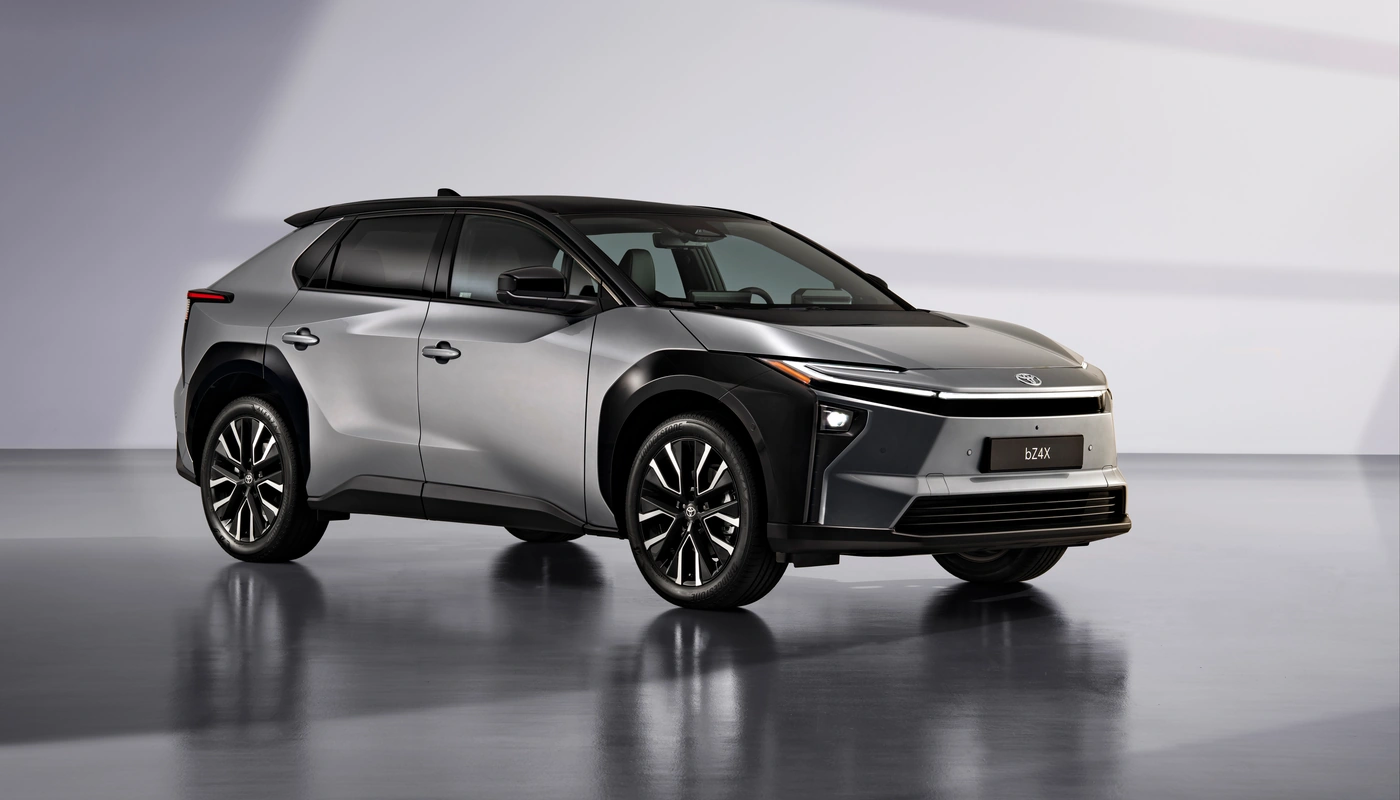 Toyota Bz4x - Contexto Estudio Contexto Aparcado Exterior Lateral Derecha