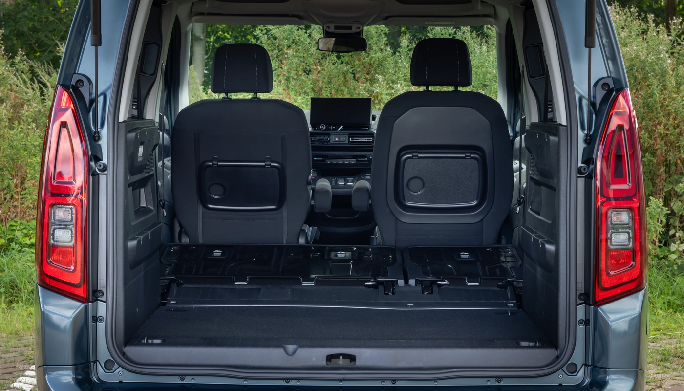 Toyota Proace City Verso L1 - Almacenamiento Maletero