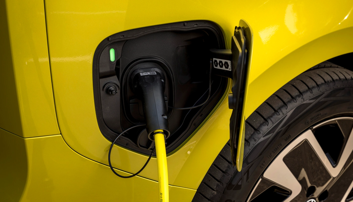 Volkswagen Id Buzz - Carga Puerto Y Cable