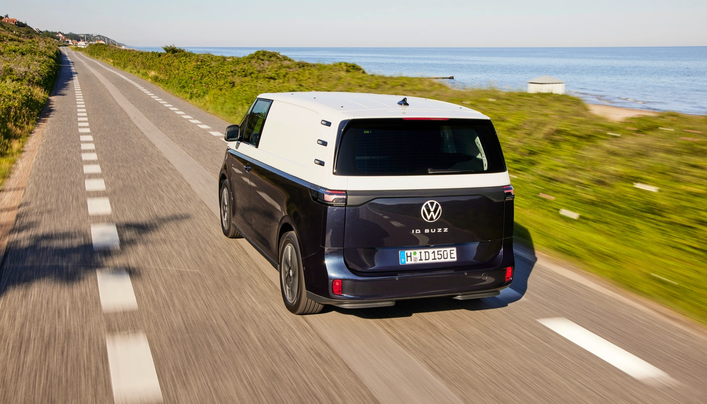 Volkswagen Id Buzz Cargo - Contexto Entorno Real Contexto Conduciendo Exterior Trasera Derecha