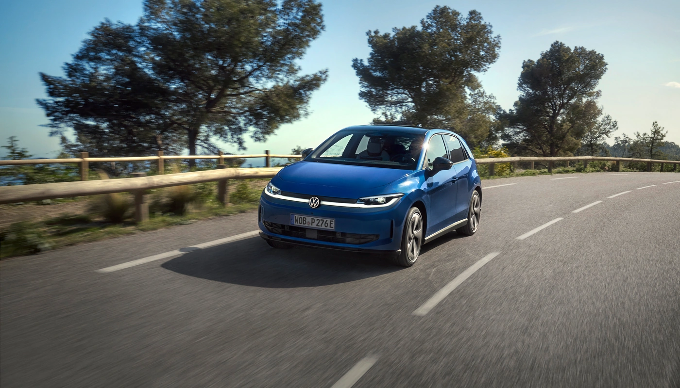 Volkswagen Id Polo - Contexto Entorno Real Contexto Conduciendo Exterior Frontal Exterior Frontal Izquierda