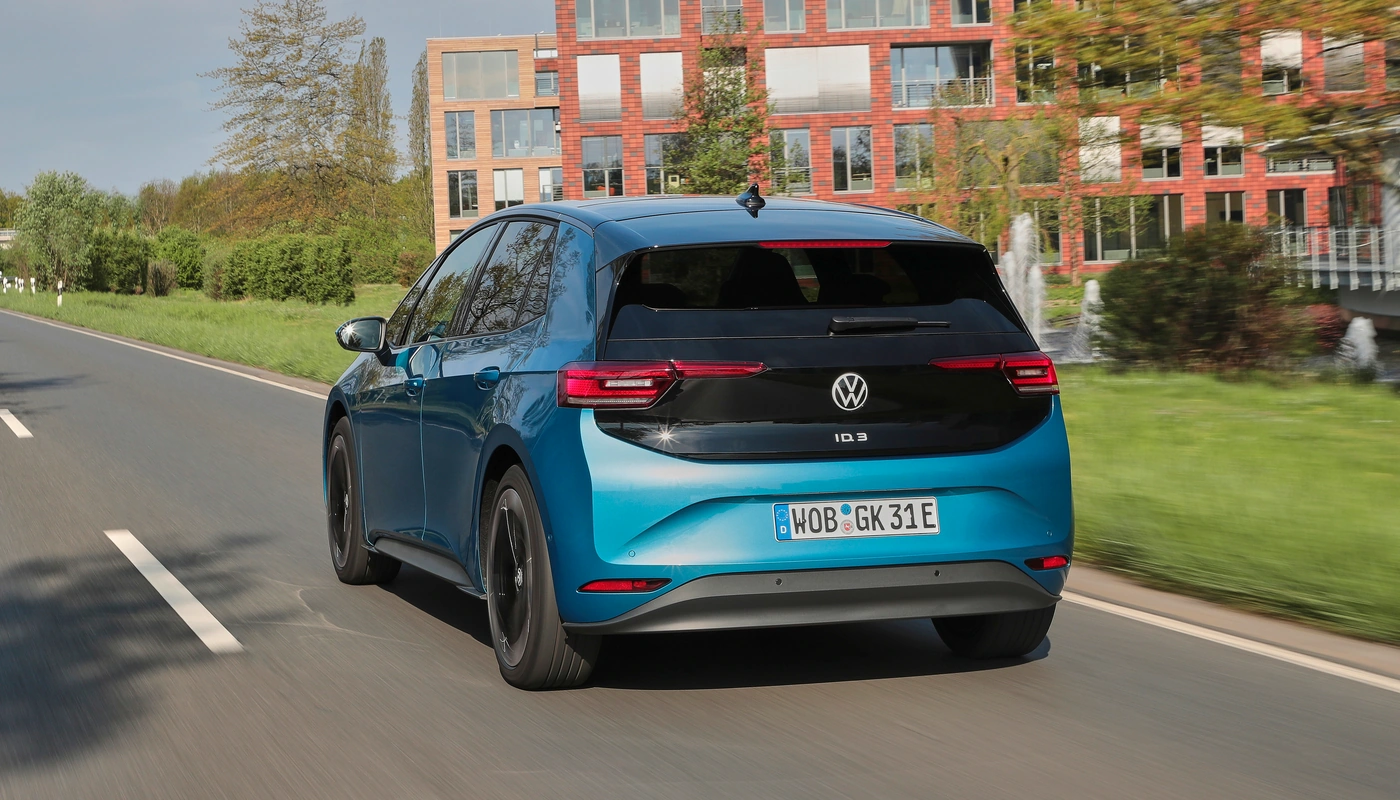 Volkswagen Id3 - Contexto Entorno Real Contexto Conduciendo Exterior Trasera