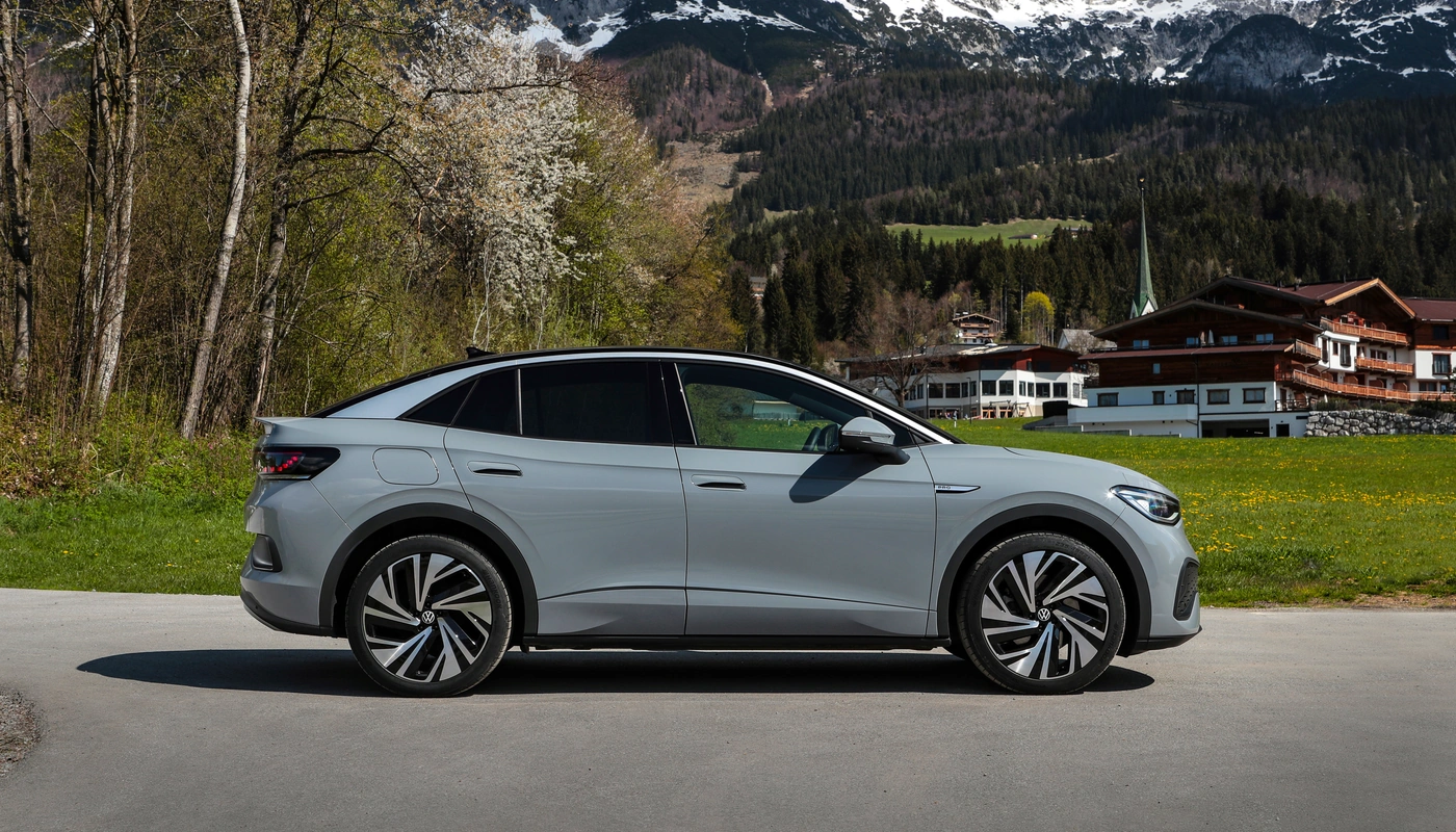 Volkswagen Id5 - Contexto Entorno Real Contexto Aparcado Exterior Lateral Derecha