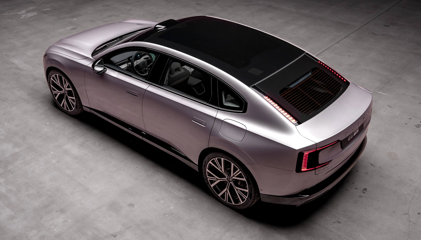 Volvo Es90 - Contexto Entorno Real Contexto Aparcado Exterior Trasera Derecha Exterior Superior