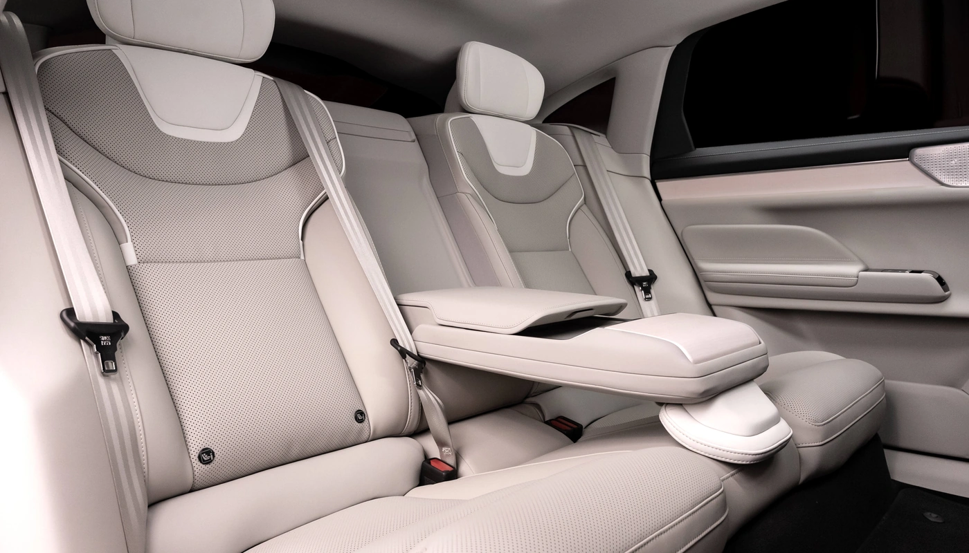 Volvo Es90 - Interior Asientos Traseros