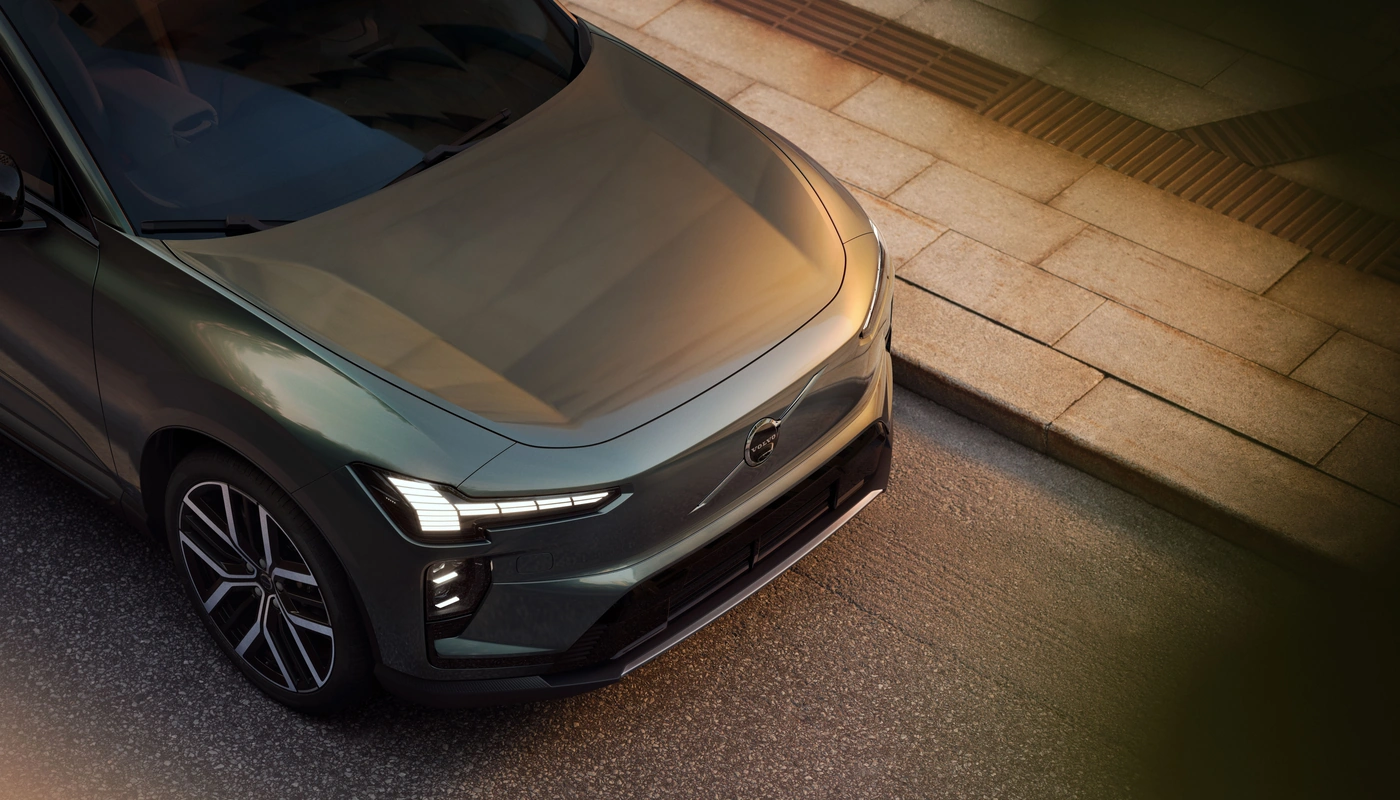 Volvo Ex60 - Contexto Estudio Exterior Frontal Exterior Detalle