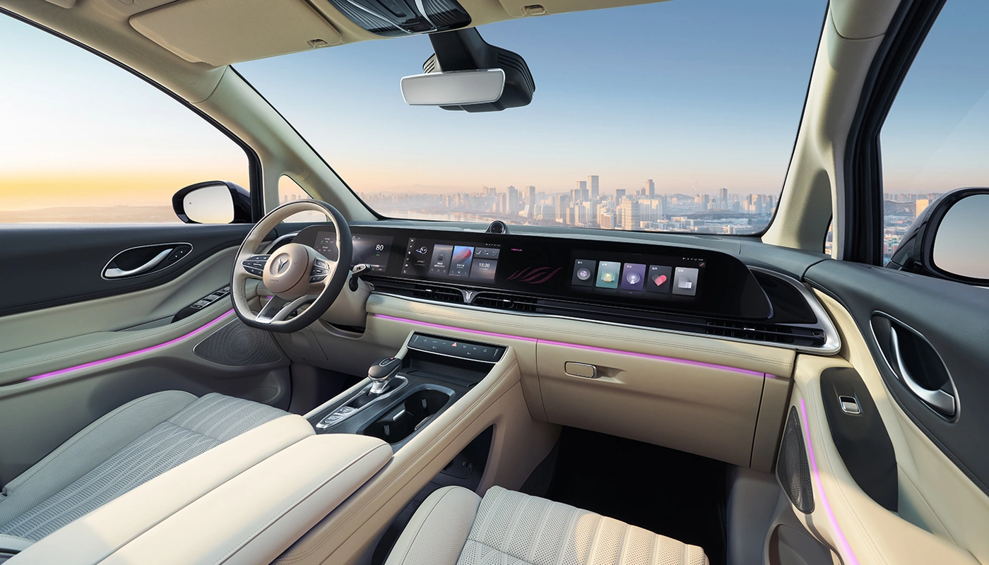 Voyah Dream - Interior Salpicadero Interior Pantalla Central Interior Volante