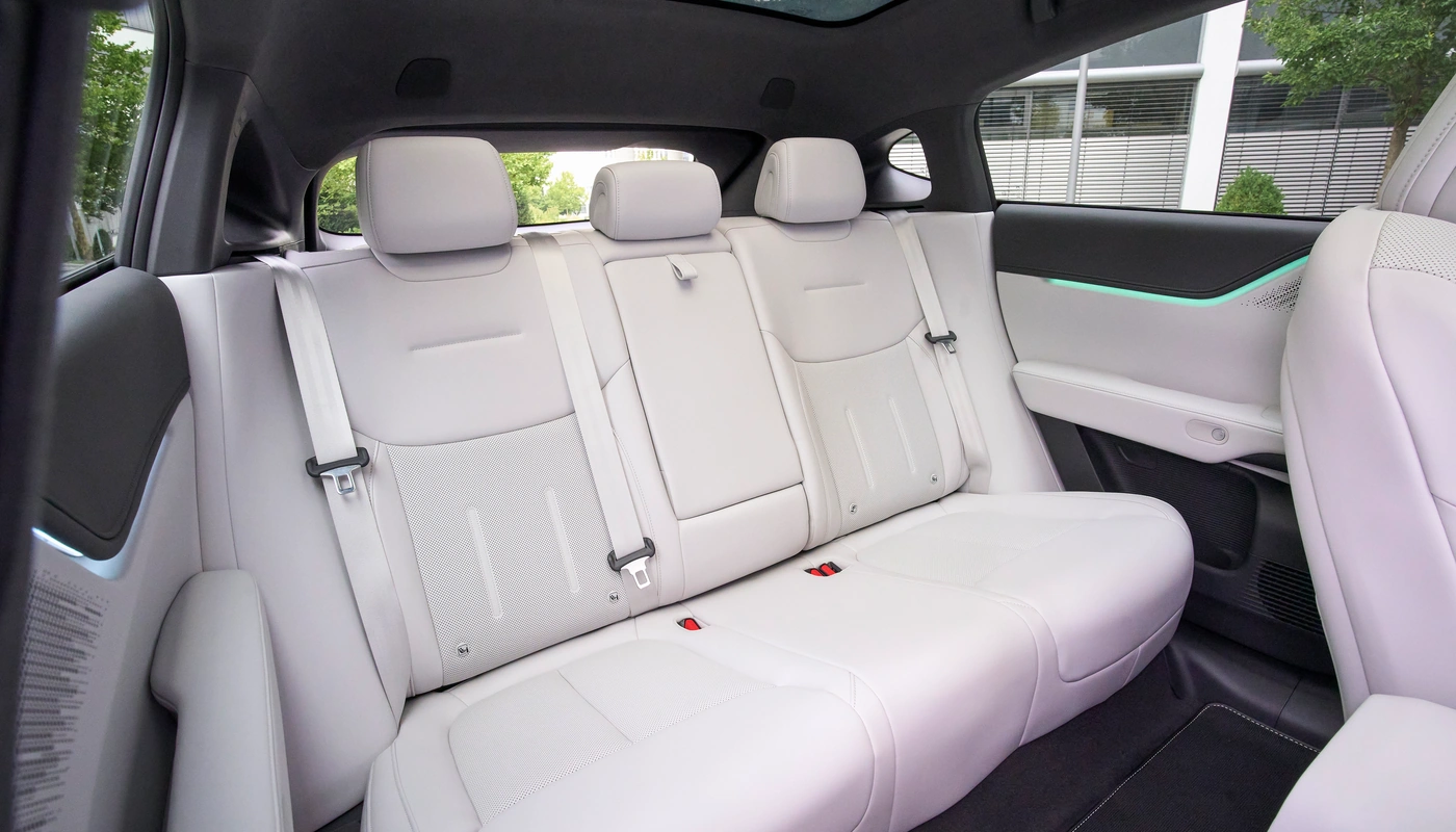 Xpeng G6 - Interior Asientos Traseros