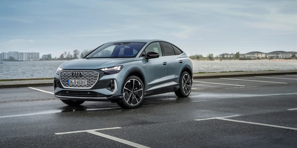 Q4 Sportback e-tron