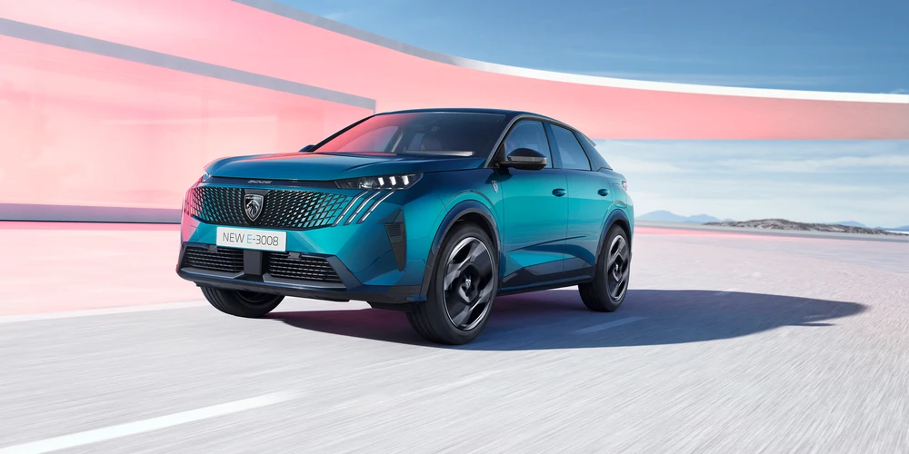 Peugeot e-3008