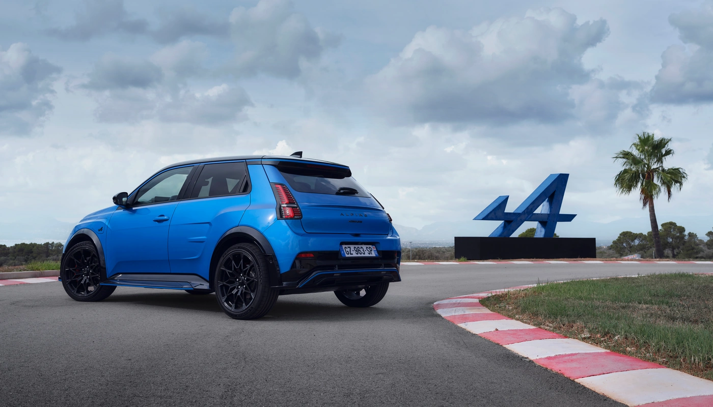 Alpine A290 Gts - Contexto Estudio Recortado