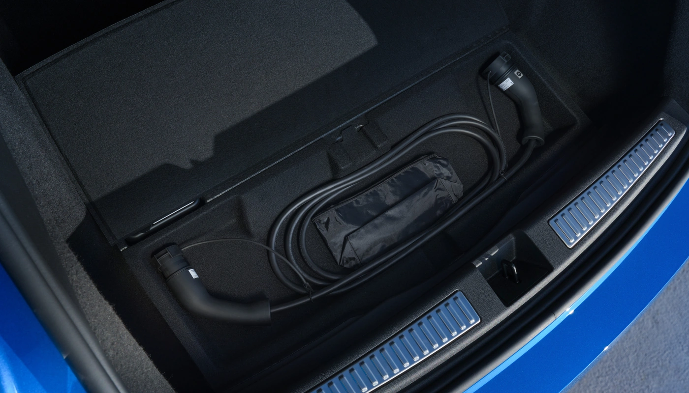 Alpine A390 Gts - Almacenamiento Maletero Delantero