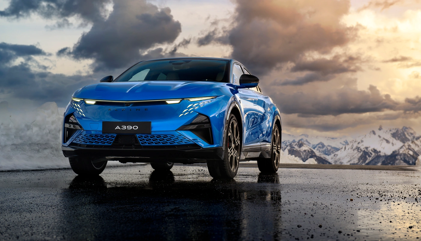 Alpine A390 Gts - Contexto Entorno Real Contexto Aparcado Exterior Frontal Izquierda