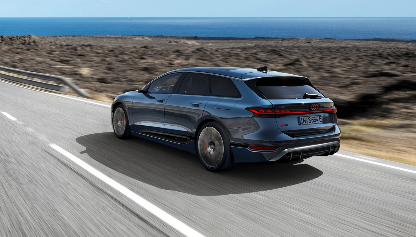 Audi A6 Avant E Tron S6 - Contexto Entorno Real Contexto Conduciendo Exterior Trasera Derecha