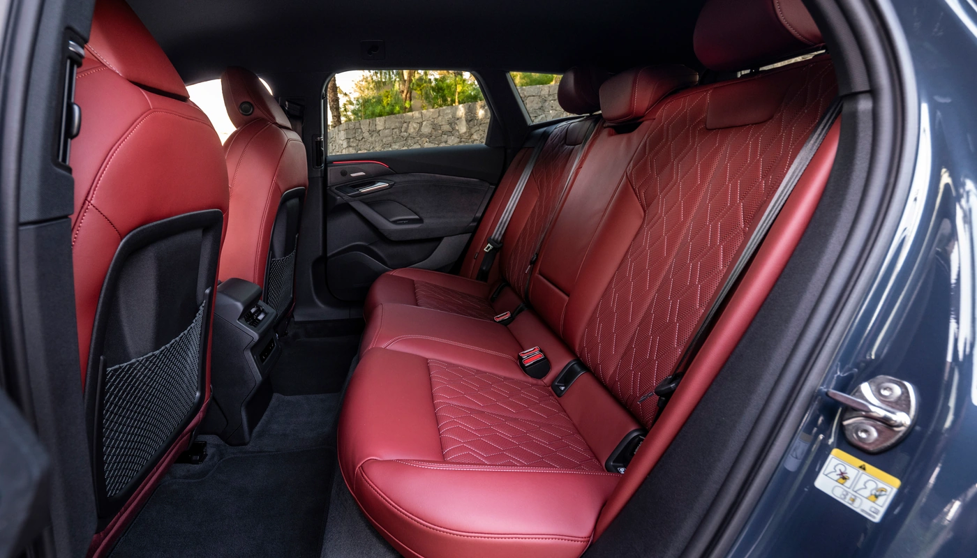 Audi A6 Avant E Tron S6 - Interior Asientos Traseros