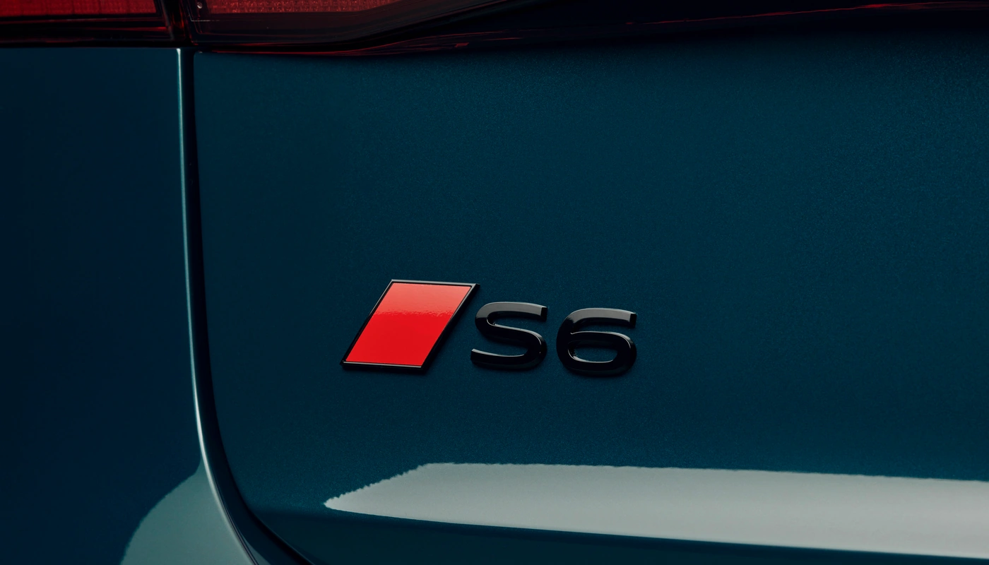 Audi A6 Sportback E Tron S6 - Exterior Detalle