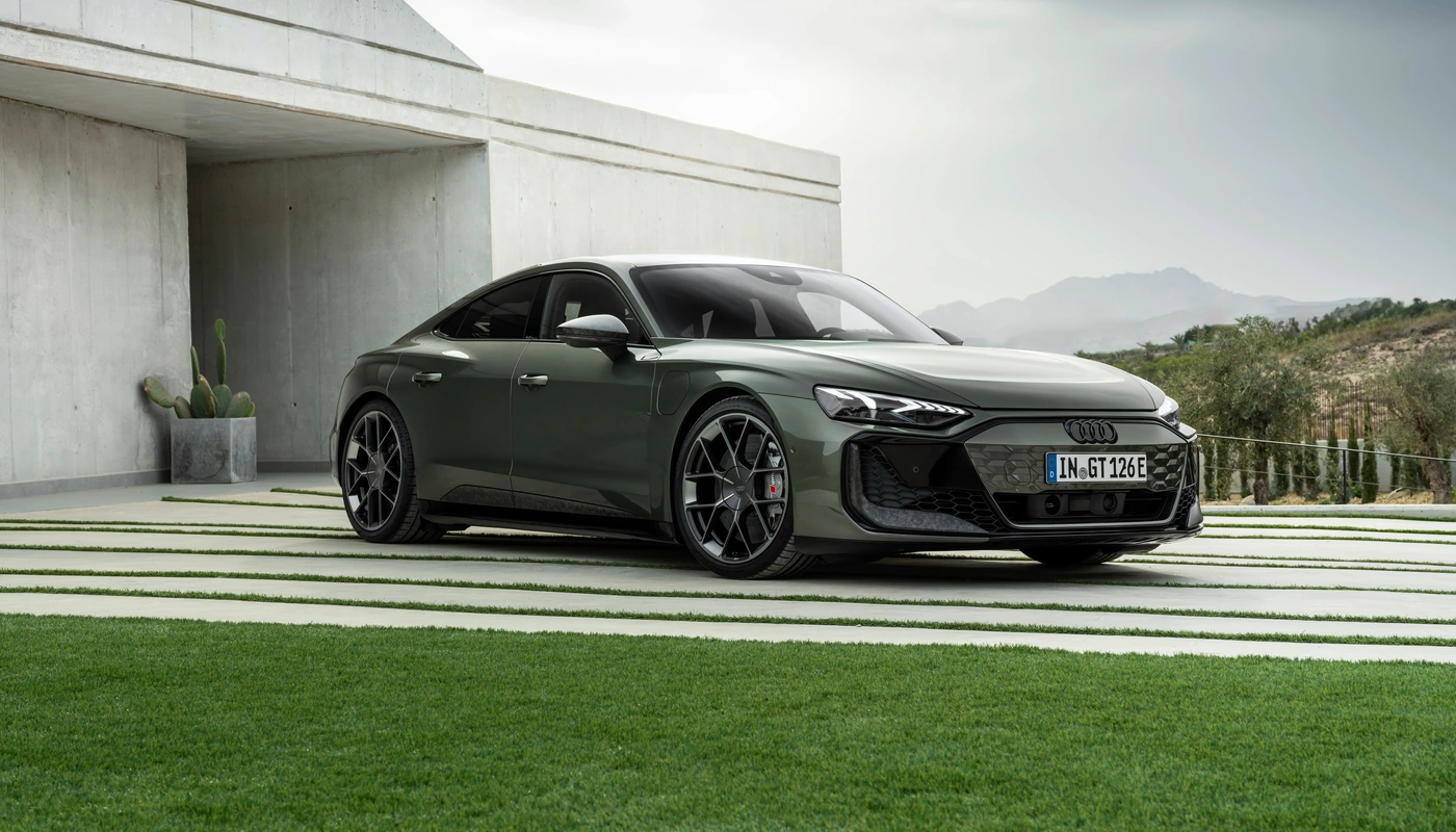  Audi e-tron GT