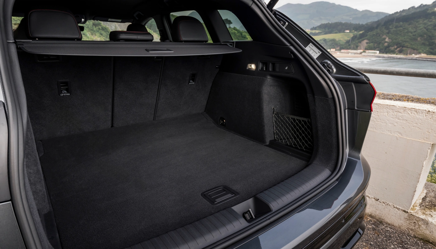 Audi Q6 E Tron Sq6 - Almacenamiento Maletero