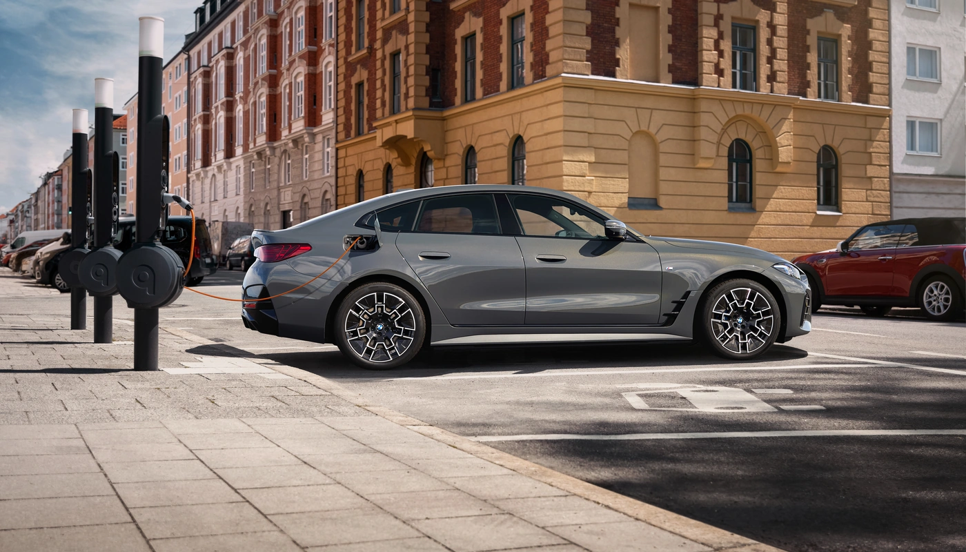 Bmw I4 Edrive40 - Carga Estacion