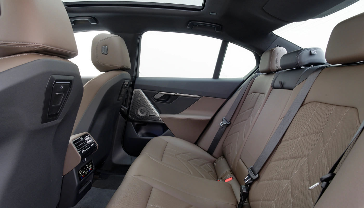 Bmw I5 Berlina Edrive40 - Interior Asientos Traseros
