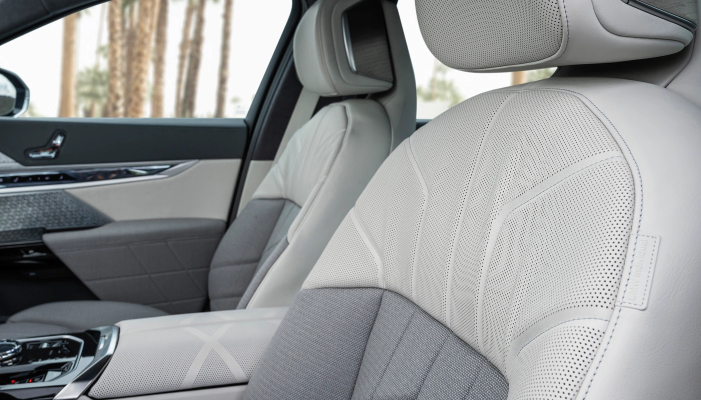 Bmw I7 Xdrive60 - Interior Asientos Delanteros