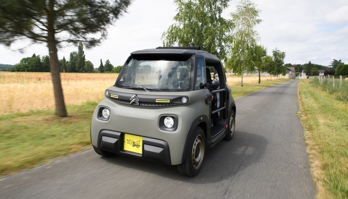 Citroen Ami Buggy - Contexto Entorno Real Contexto Conduciendo Exterior Frontal Izquierda