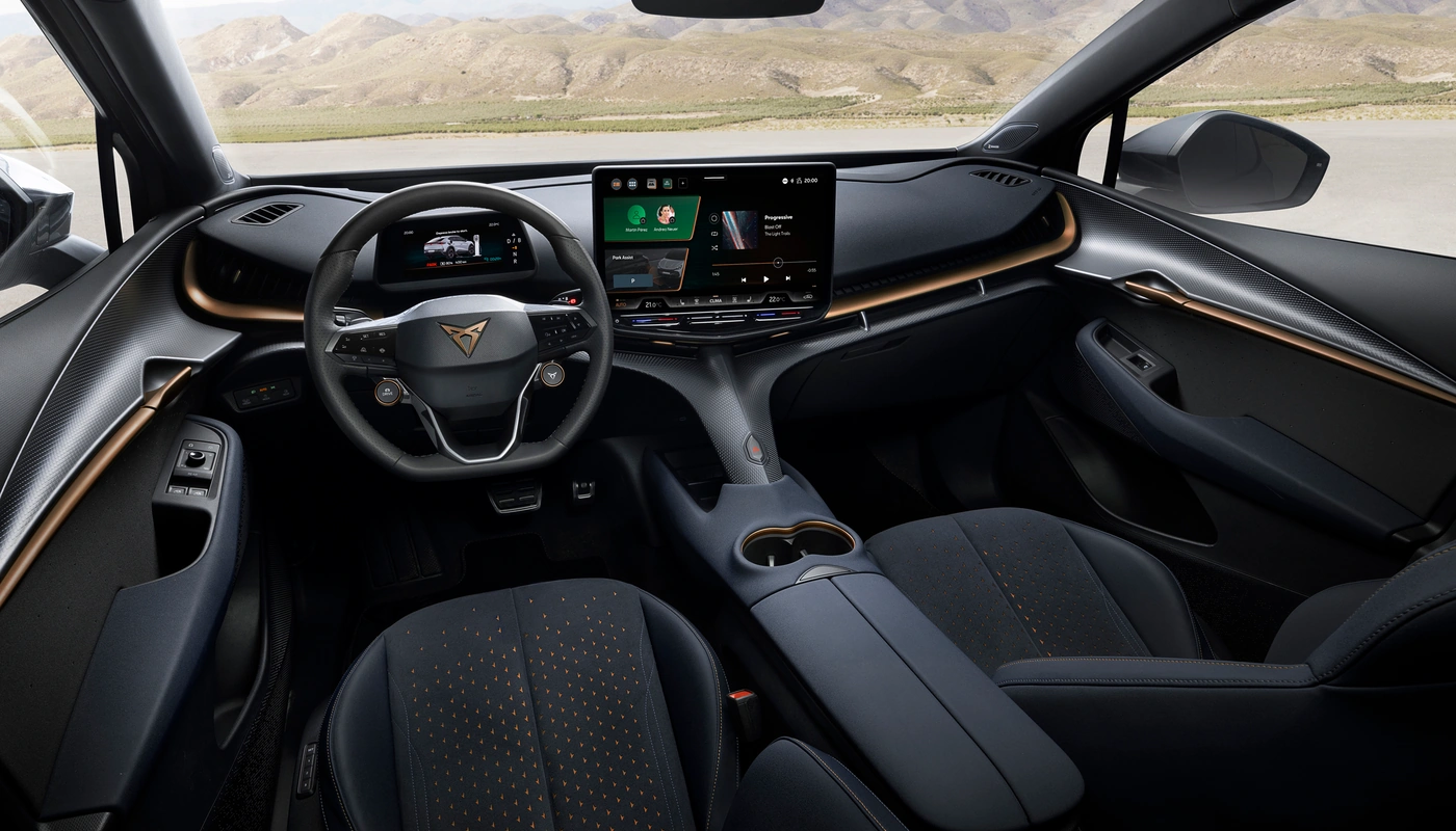 Cupra Tavascan Vz - Interior Salpicadero Interior Asientos Delanteros Interior Pantalla Central Interior Volante