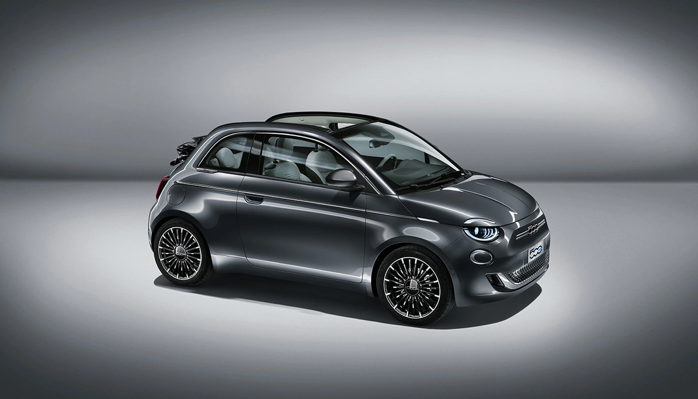 Fiat 500e Cabrio - Contexto Estudio Exterior Lateral Derecha